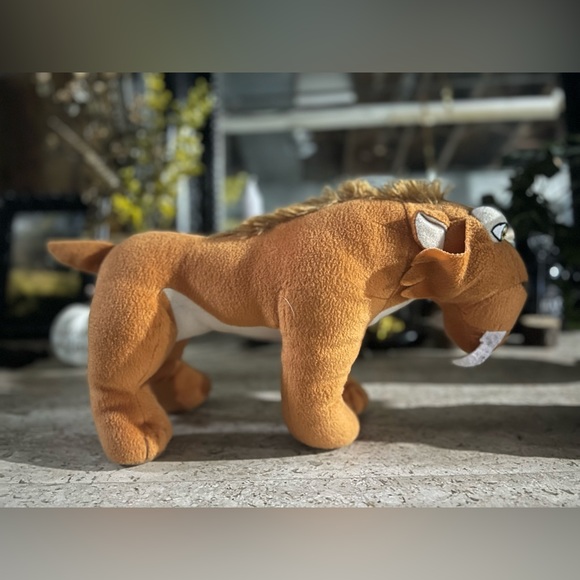Ice Age Continental Drift DIEGO SABERTOOTH TIGER 10" Plush Stuffed Animal - Picture 2 of 8